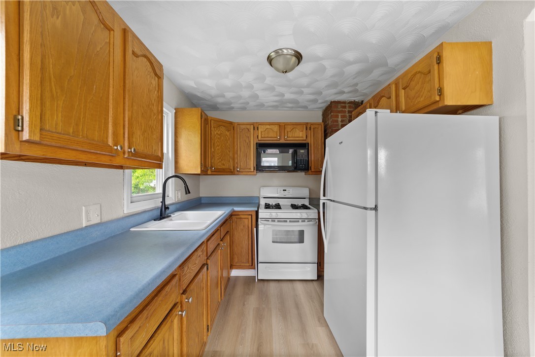 1035 Ray Street, Akron, Ohio image 9
