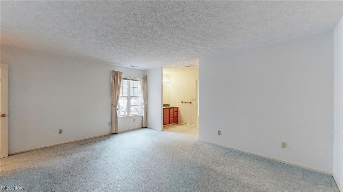 Shady Hollow Condo - Residential