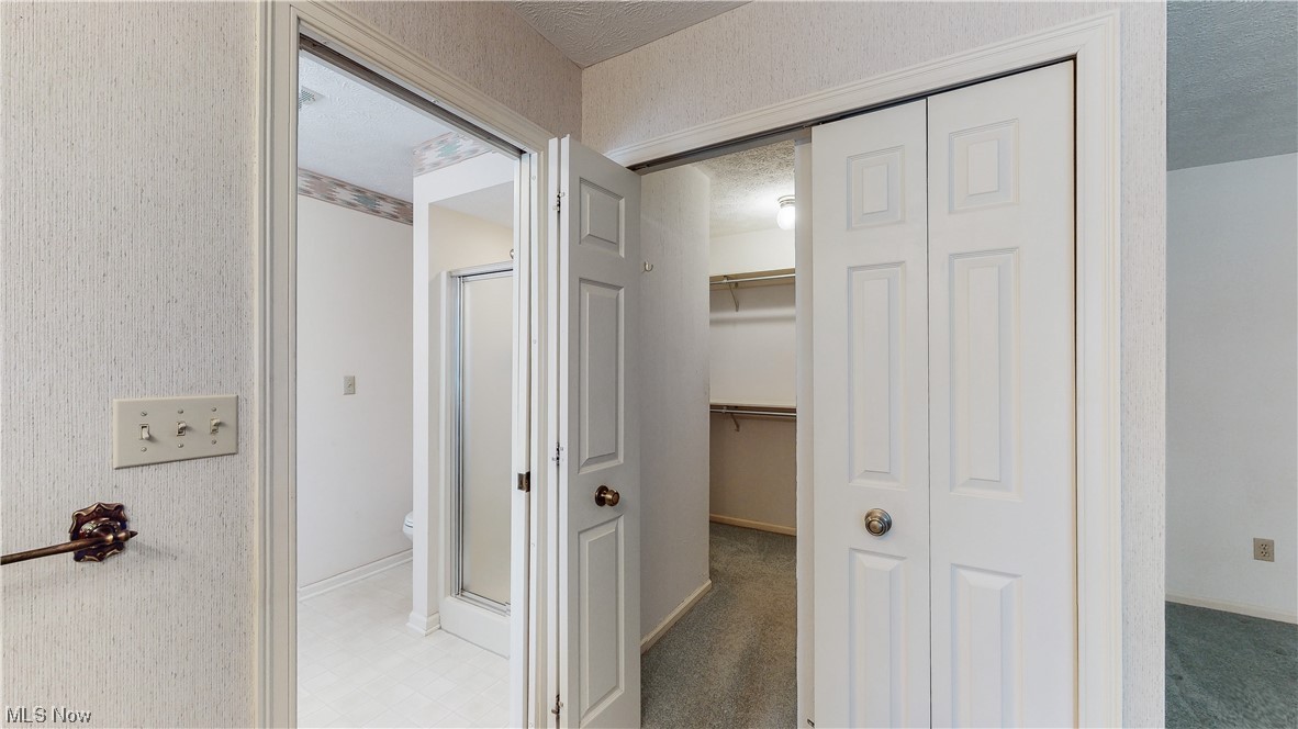 Shady Hollow Condo - Residential