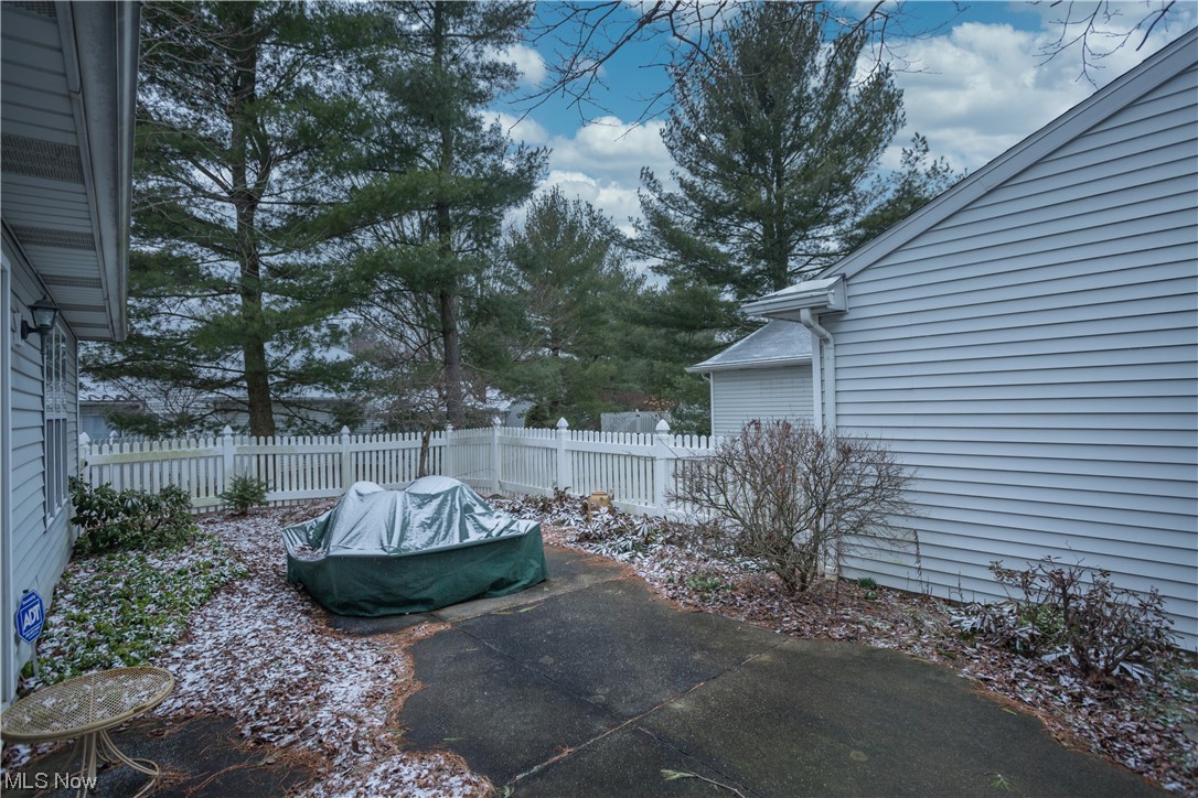 Shady Hollow Condo - Residential