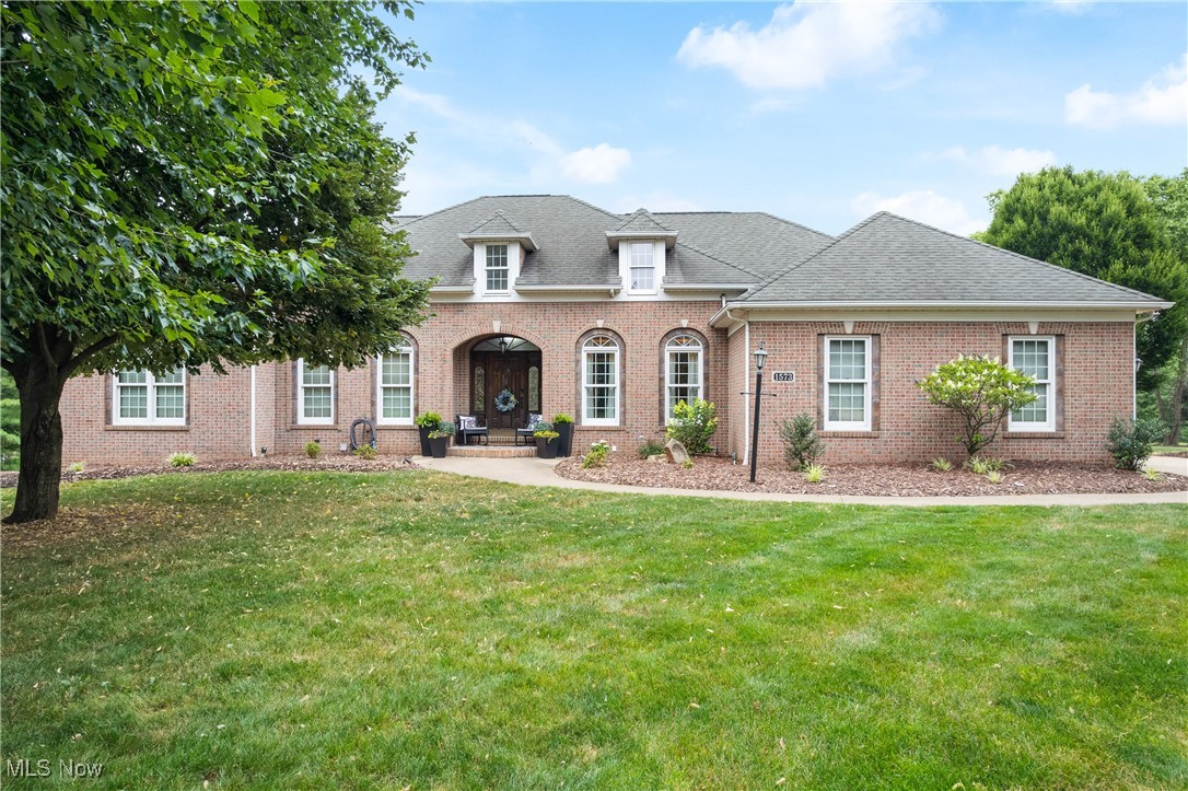 1573 Lancaster SE