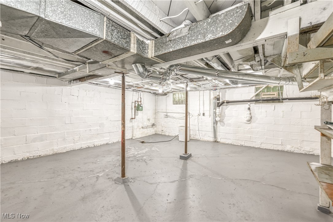 Samuel Bacons Crestland Park Al - Residential