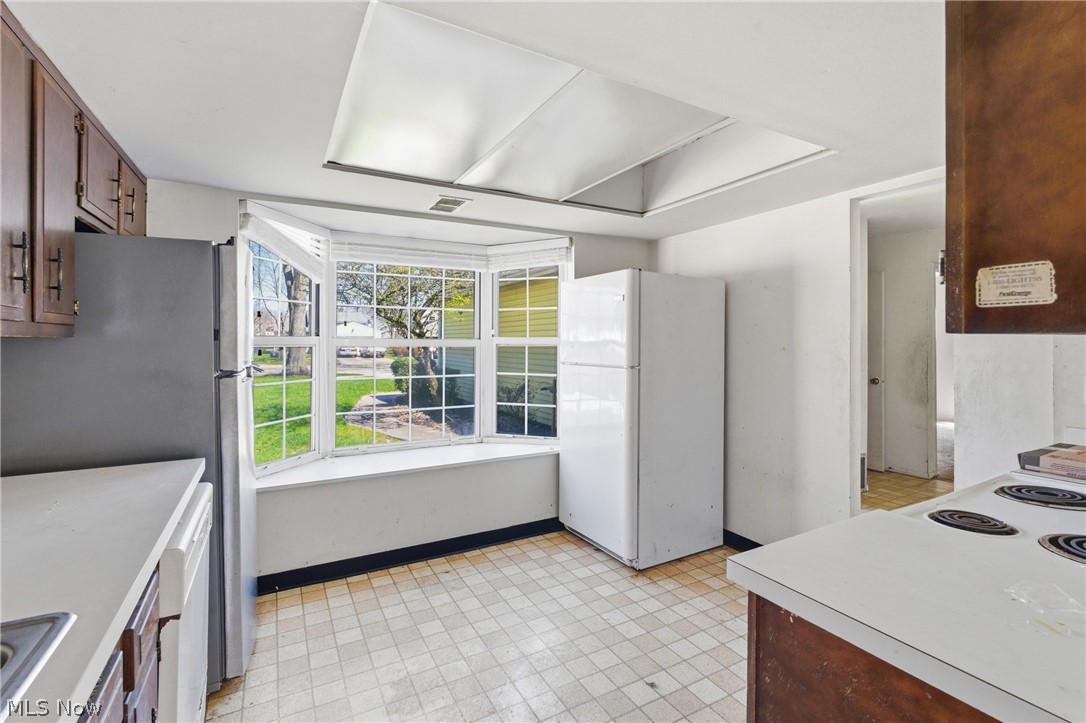 Raintree Condo 01 - Residential