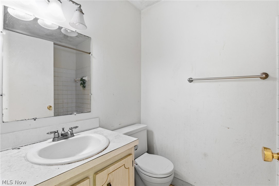 Raintree Condo 01 - Residential