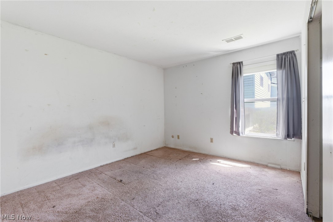 Raintree Condo 01 - Residential