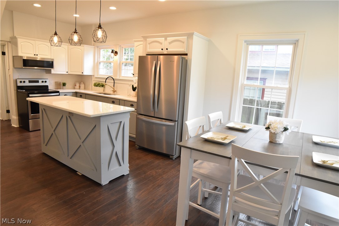 Sunset View - Residential