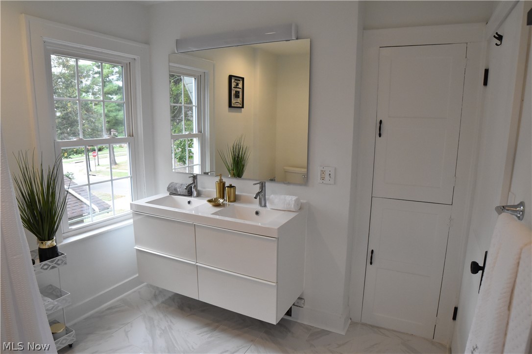 Sunset View - Residential