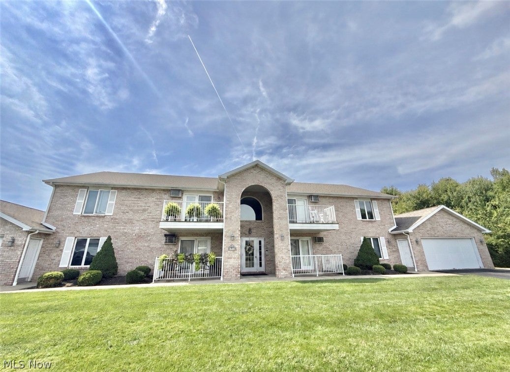 841 Auburn Hills Drive 4