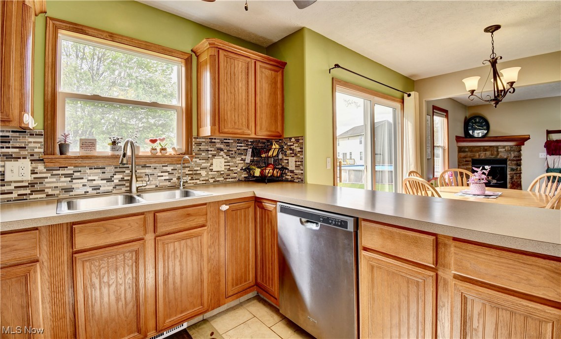 2768 Captens Street, Canton, Ohio image 9