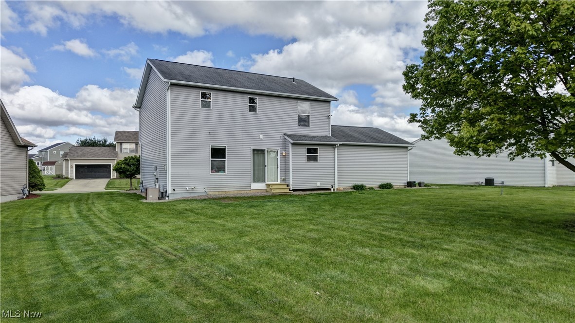 2768 Captens Street, Canton, Ohio image 3