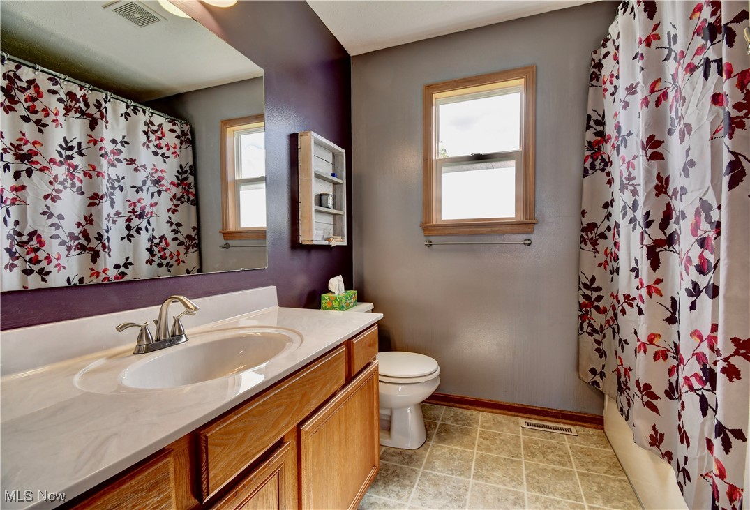 2768 Captens Street, Canton, Ohio image 26