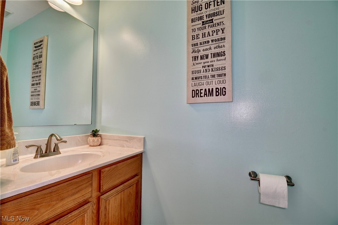 2768 Captens Street, Canton, Ohio image 15