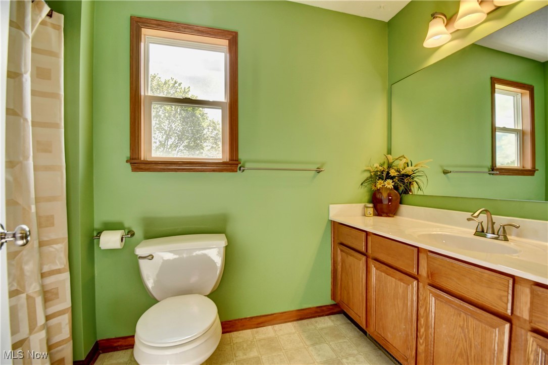 2768 Captens Street, Canton, Ohio image 27