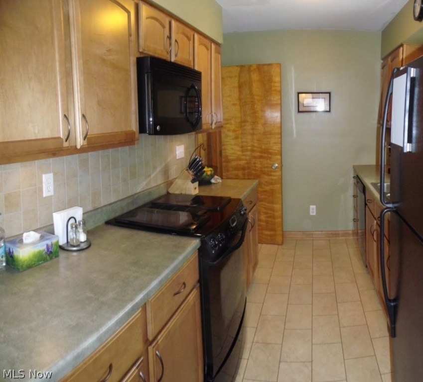 Long Lake Estate #2 - Residential