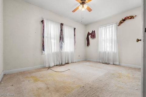 Tiny photo for 1611 Lawrence Street, Parkersburg, WV 26101 (MLS # 5185719)