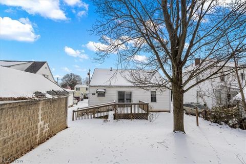 Tiny photo for 1611 Lawrence Street, Parkersburg, WV 26101 (MLS # 5185719)