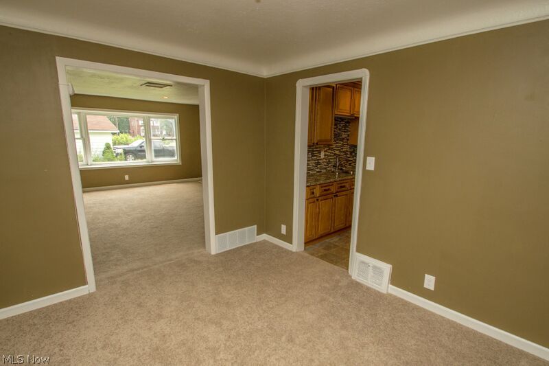 S H Kleinman Realty Cos Shake - Residential