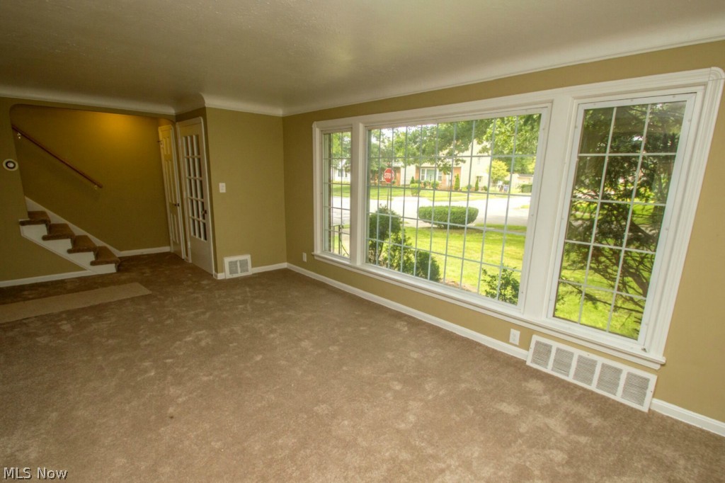 S H Kleinman Realty Cos Shake - Residential