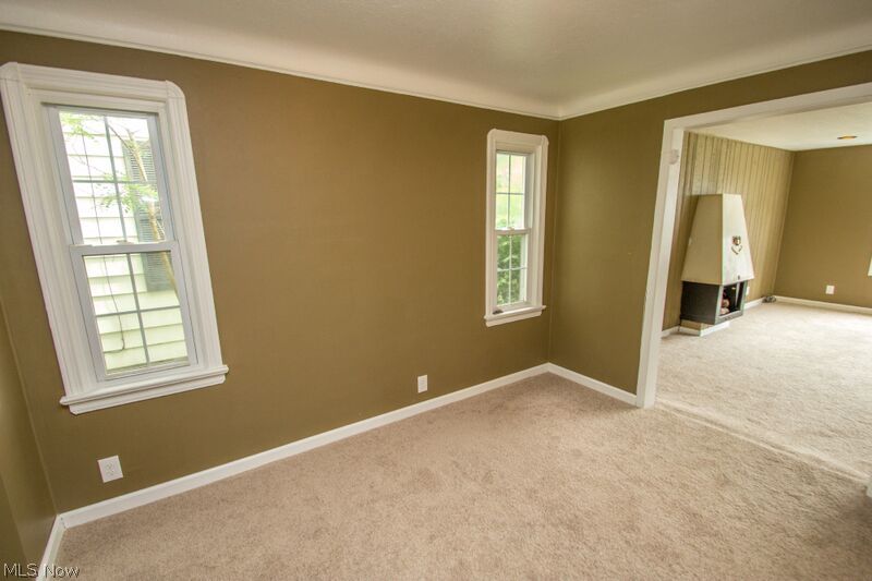 S H Kleinman Realty Cos Shake - Residential