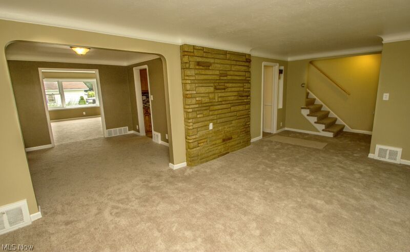 S H Kleinman Realty Cos Shake - Residential