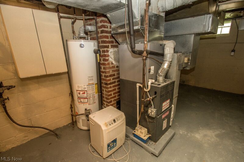 S H Kleinman Realty Cos Shake - Residential