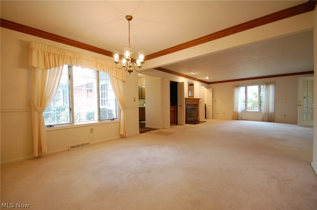 Hollycroft Condo - Residential