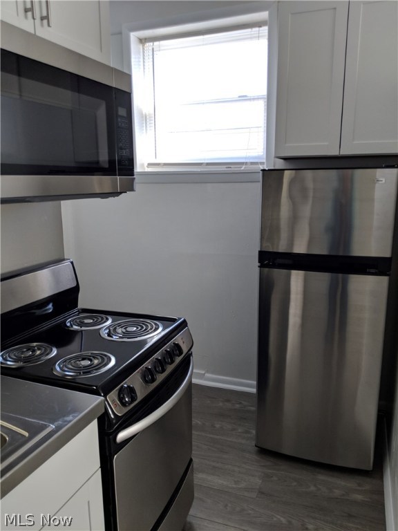 Riverside - Residential Lease