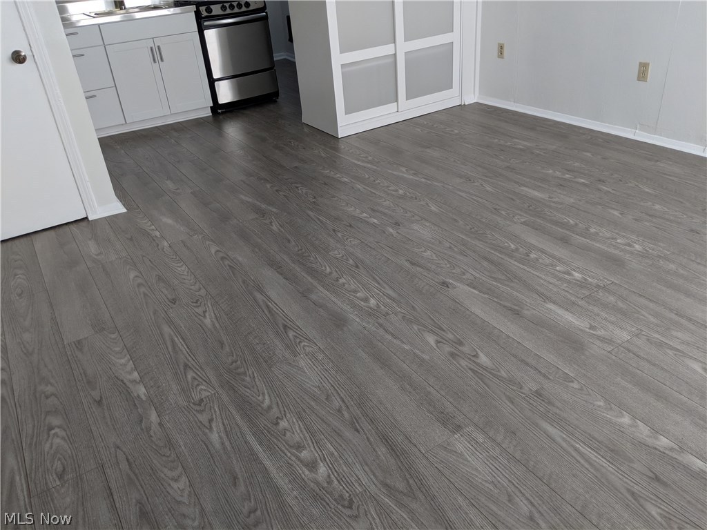 Riverside - Residential Lease
