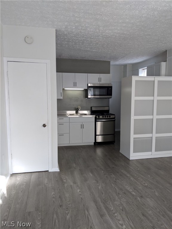 Riverside - Residential Lease
