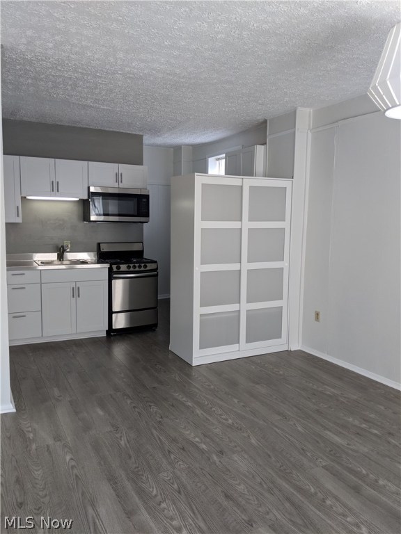 Riverside - Residential Lease
