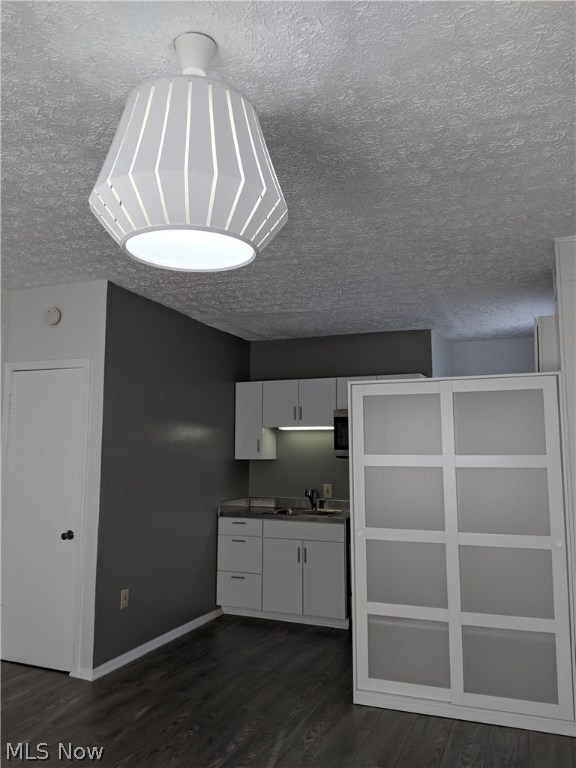 Riverside - Residential Lease
