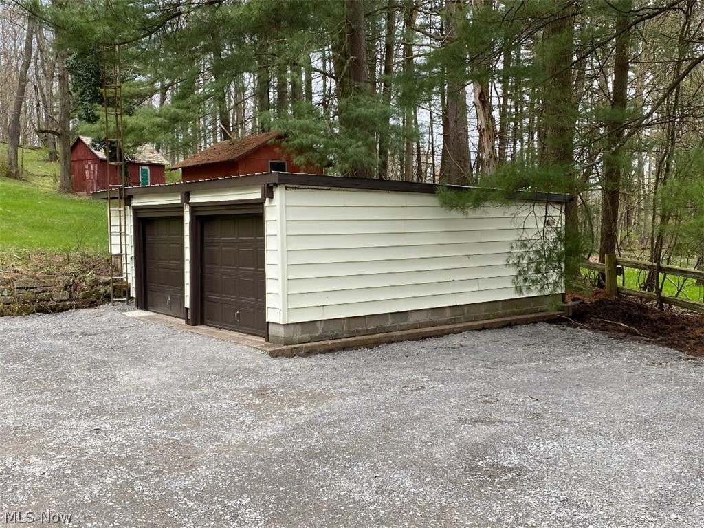 William Weddington Salt Well F - Residential
