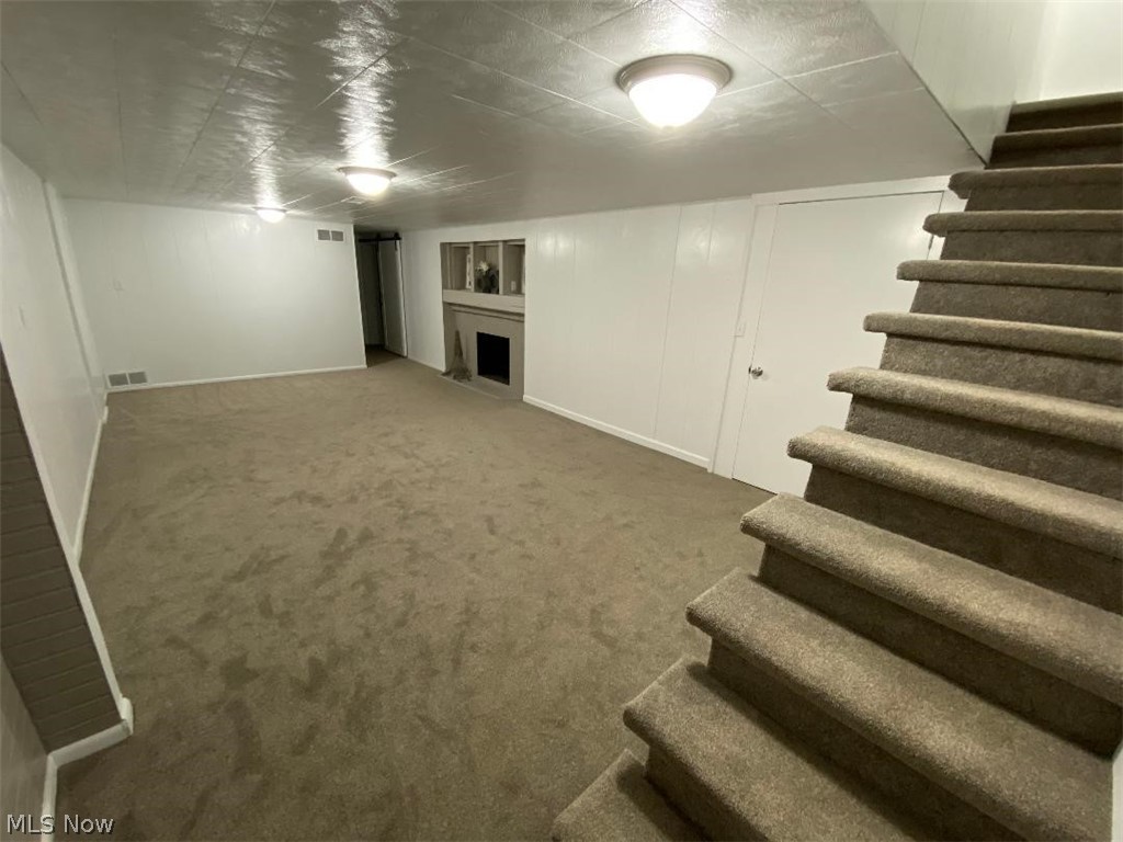 William Weddington Salt Well F - Residential