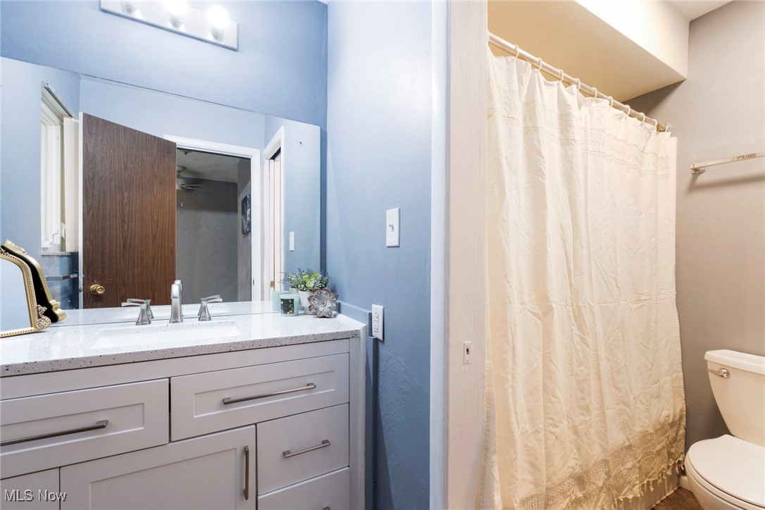 Hampton Court - Residential