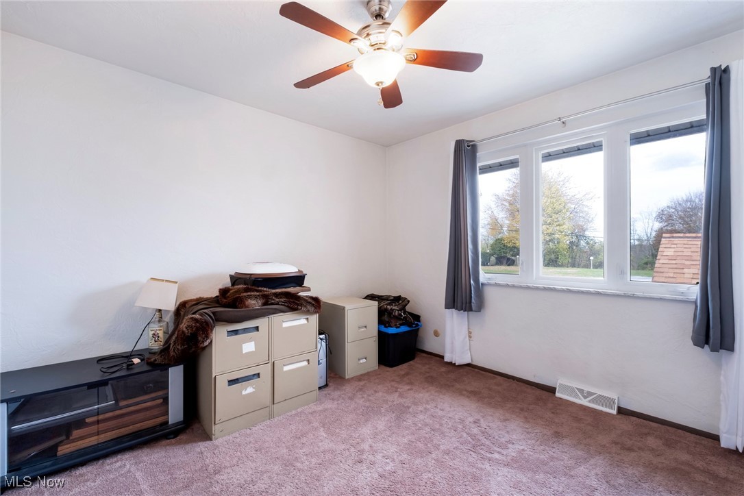 Hampton Court - Residential