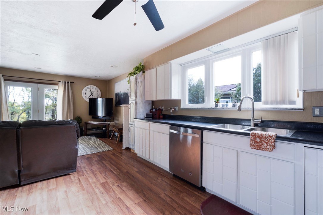 Hampton Court - Residential