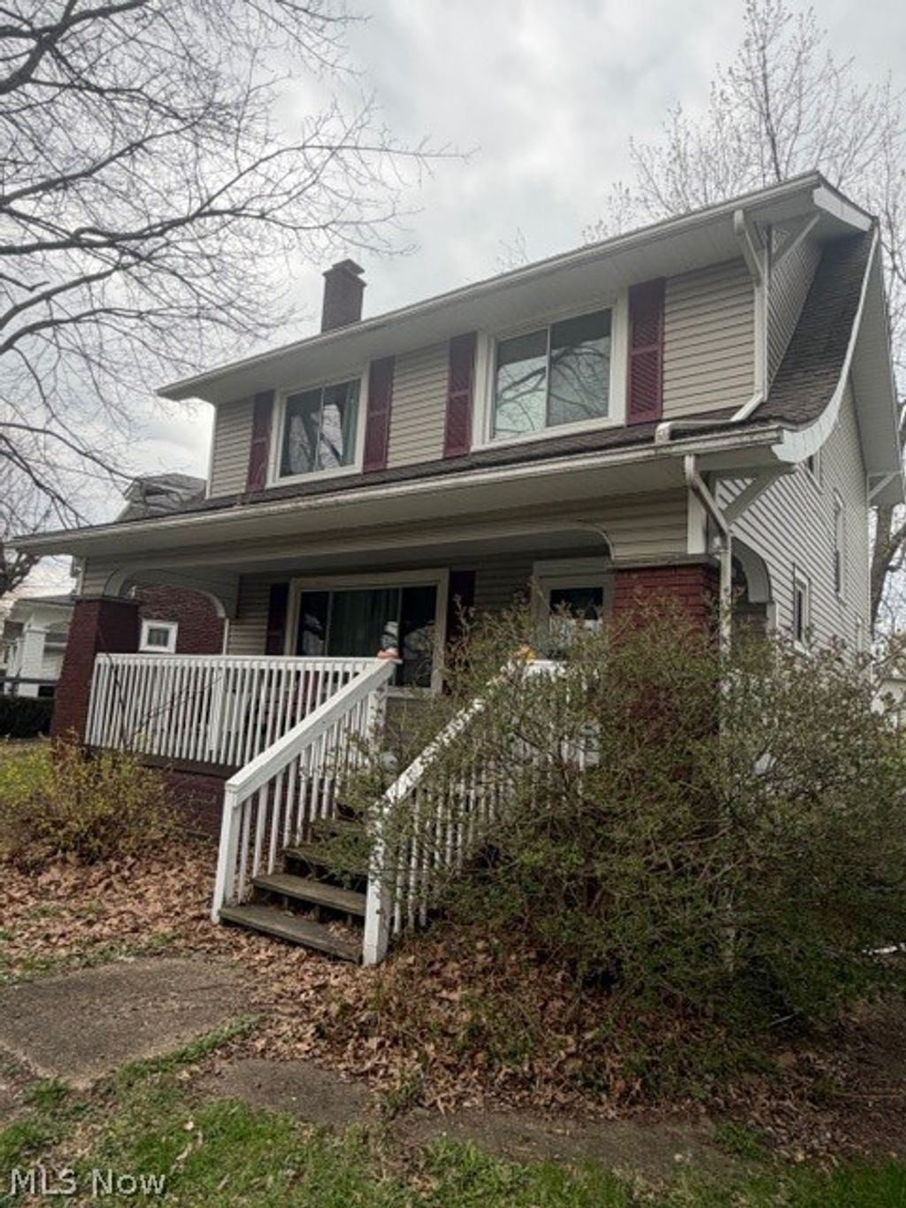 Photo of 3534 Fairmount Boulevard NE, Canton, OH 44705 (MLS # 5200584)