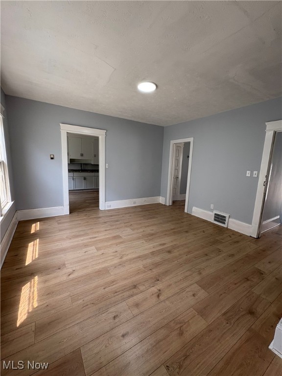 John T Averys - Residential Income