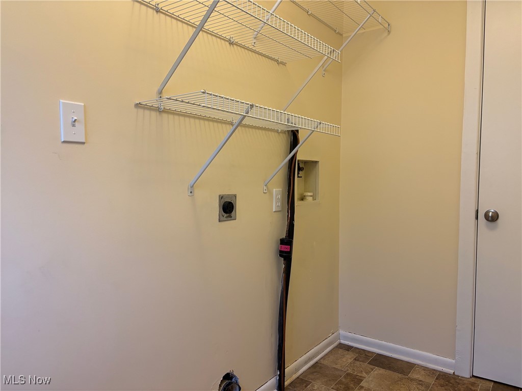 2071 Sarchet Avenue, Cambridge, Ohio image 11