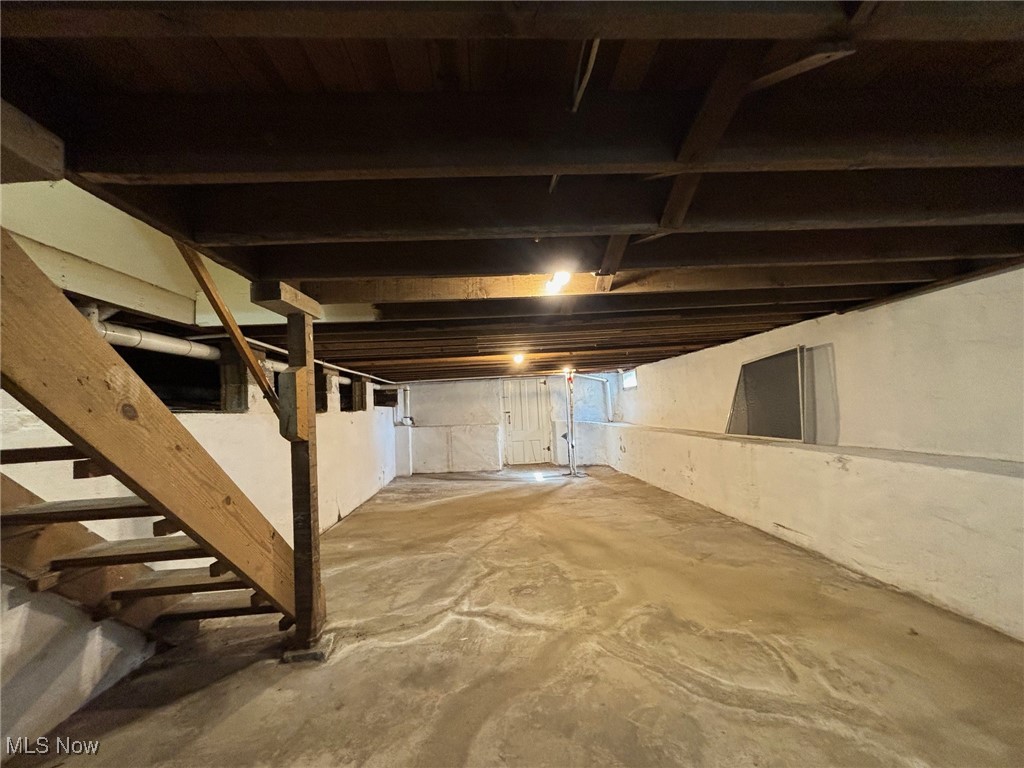 2071 Sarchet Avenue, Cambridge, Ohio image 19