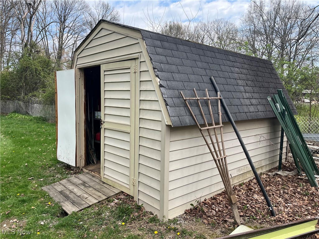 48290 Metz Road, New Waterford, Ohio image 8