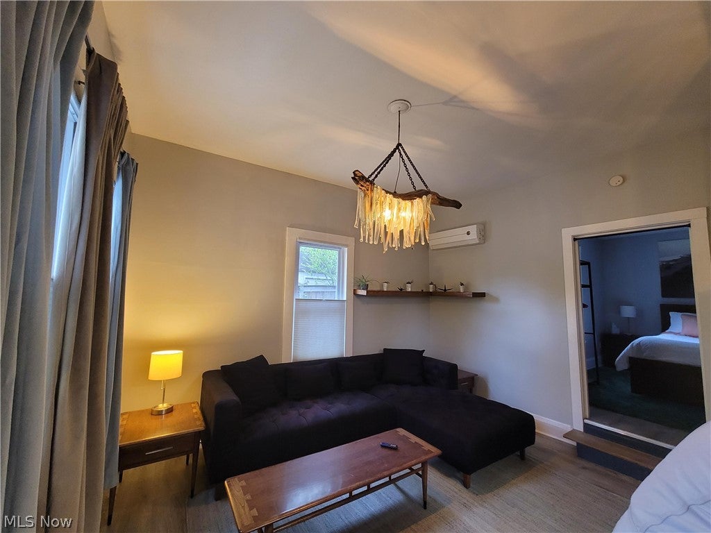 1306 W 73rd Street