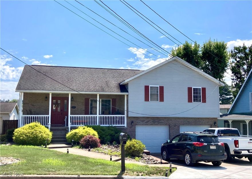 Welcome home to Prunty Street! This beautiful 3 bed 2.5 bath home is ready to make it your own! Low maintenance hardwood floors in the living and dining room welcome you as you enter. The easy to use kitchen is equipped with all new appliances. You'll feel cozy in the lovely master suite with attached full bathroom. The possibilities are endless with the finished full basement that walks out to the fenced in back yard. Situated in a South Parkersburg neighborhood convenient to local business! Call today to schedule your private tour!