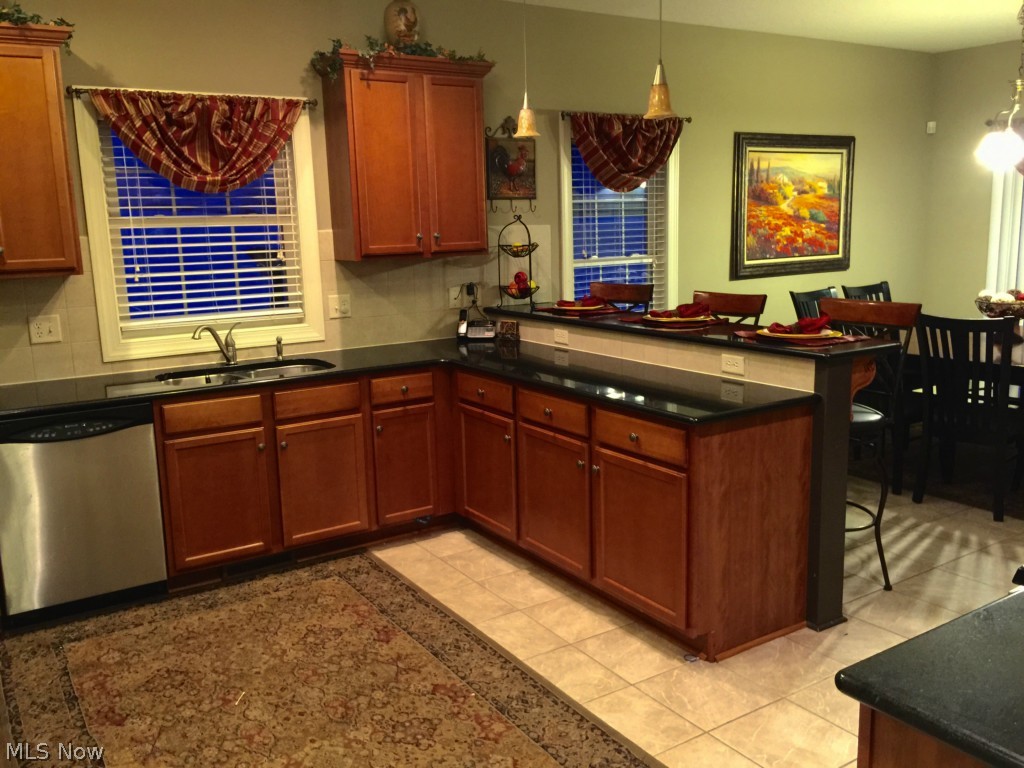 Rolling Green #3 - Residential