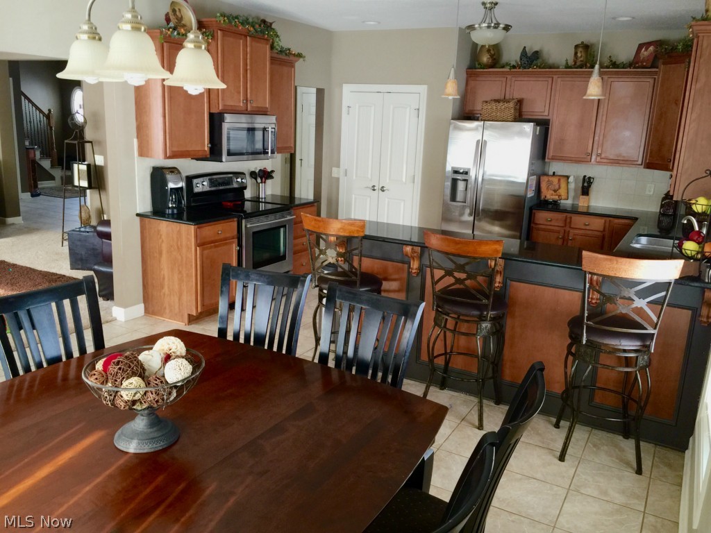 Rolling Green #3 - Residential