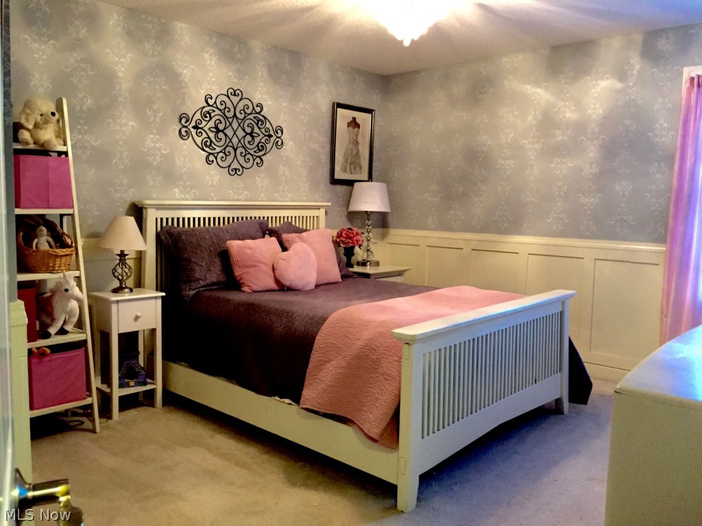 Rolling Green #3 - Residential