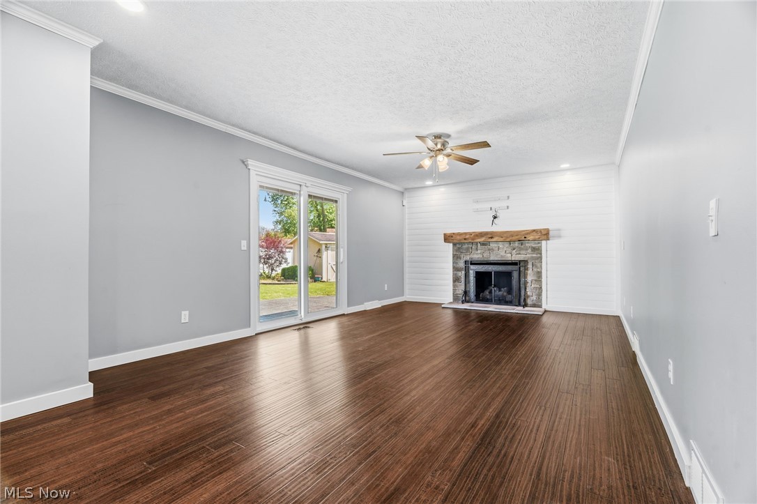 Irish Oaks - Residential