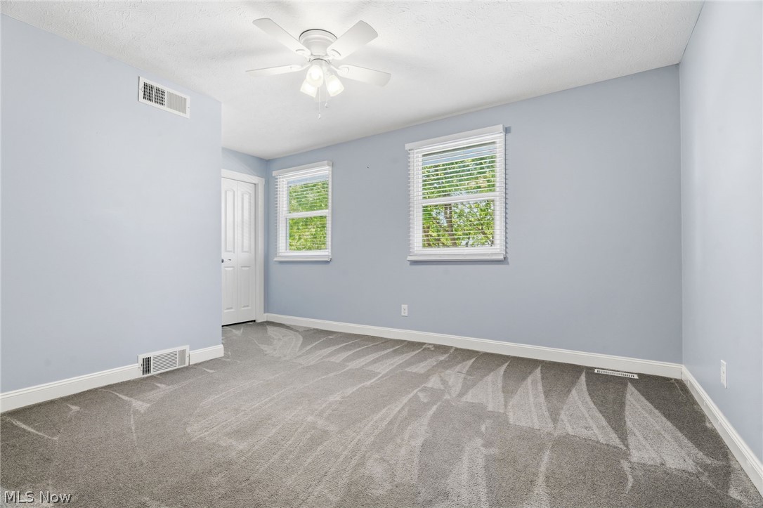 Irish Oaks - Residential