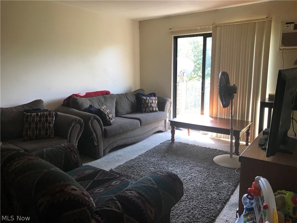 Northwoods Condo - Residential