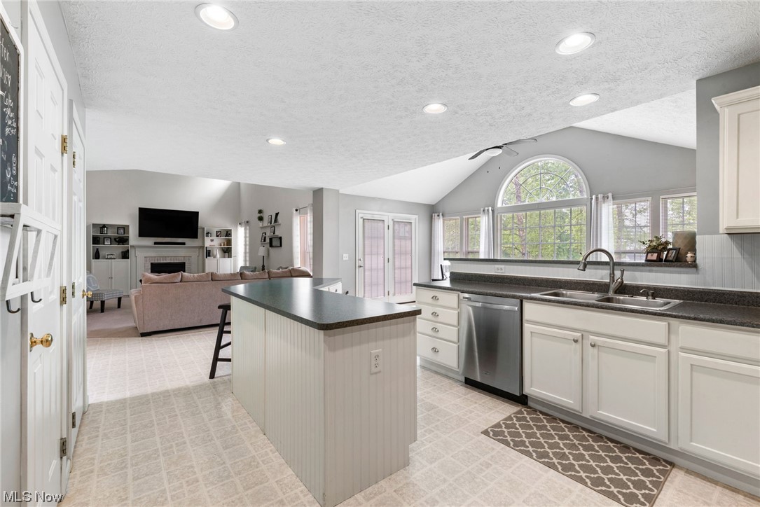 Emerald Estates 06 - Residential